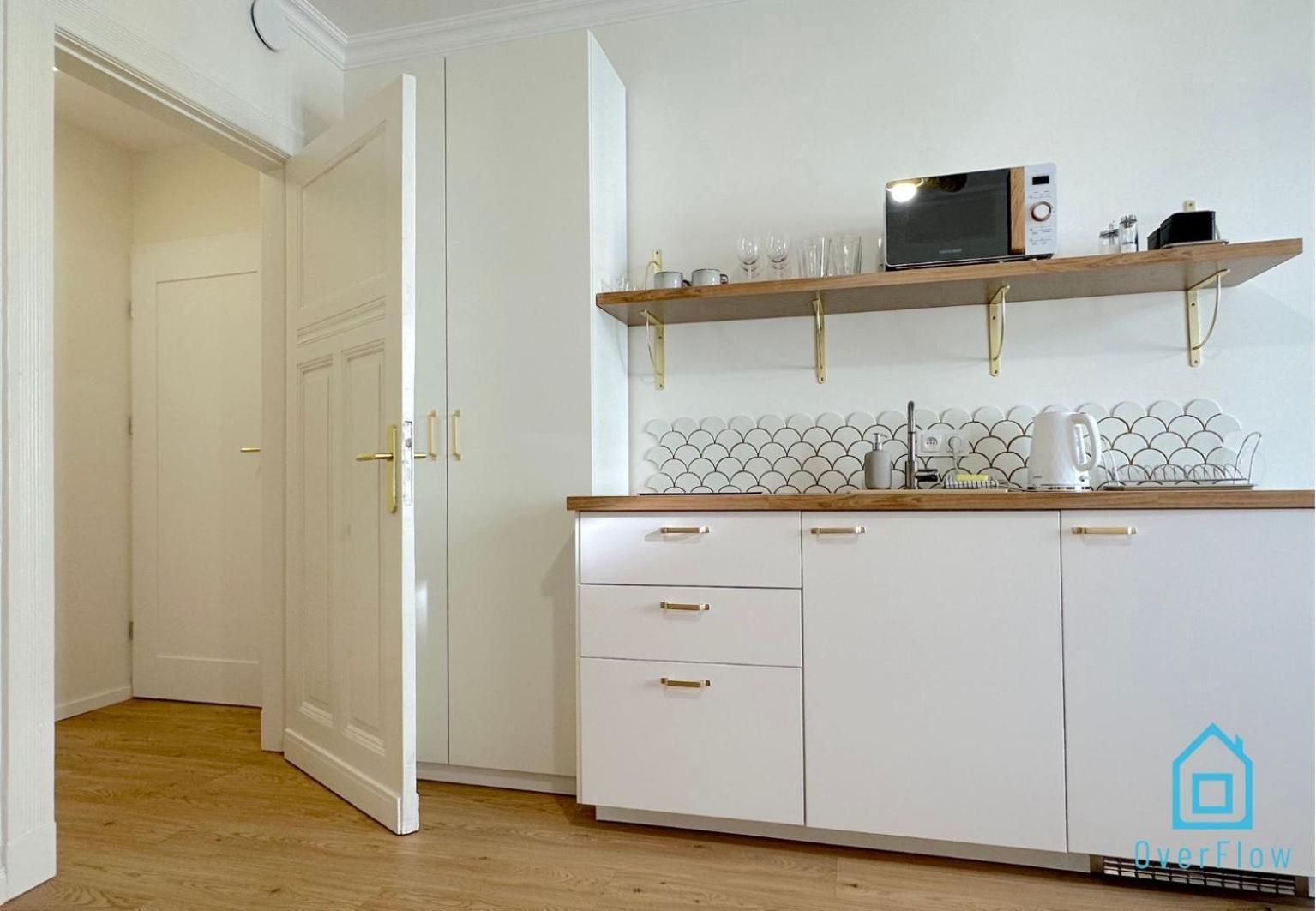 Seredino Green Apartment- Modern Comfort In A Quiet Location, 5 Minutes To Gdansk Old Town & Seaside Ngoại thất bức ảnh